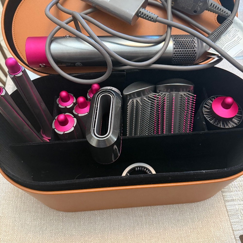Dyson Air Wrap